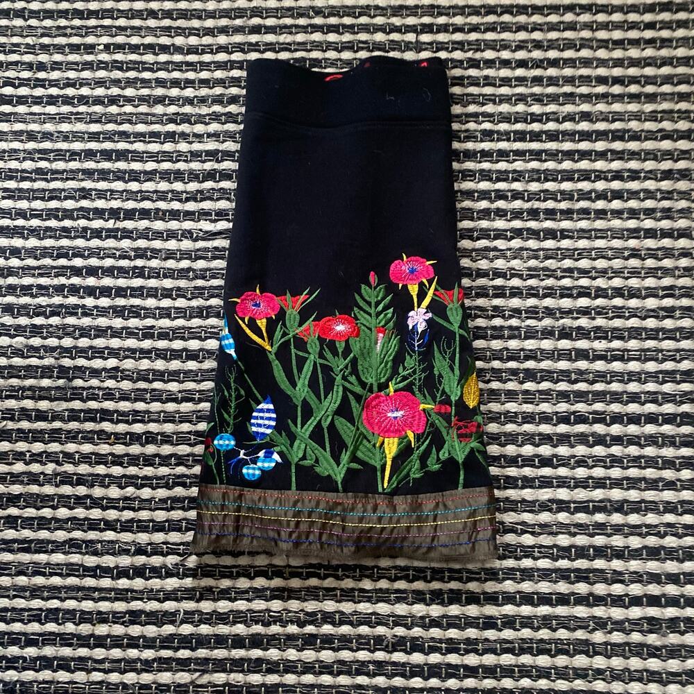 🌿Desigual Y2K Womens Black Embroidered Floral Colorful Mini Skirt M